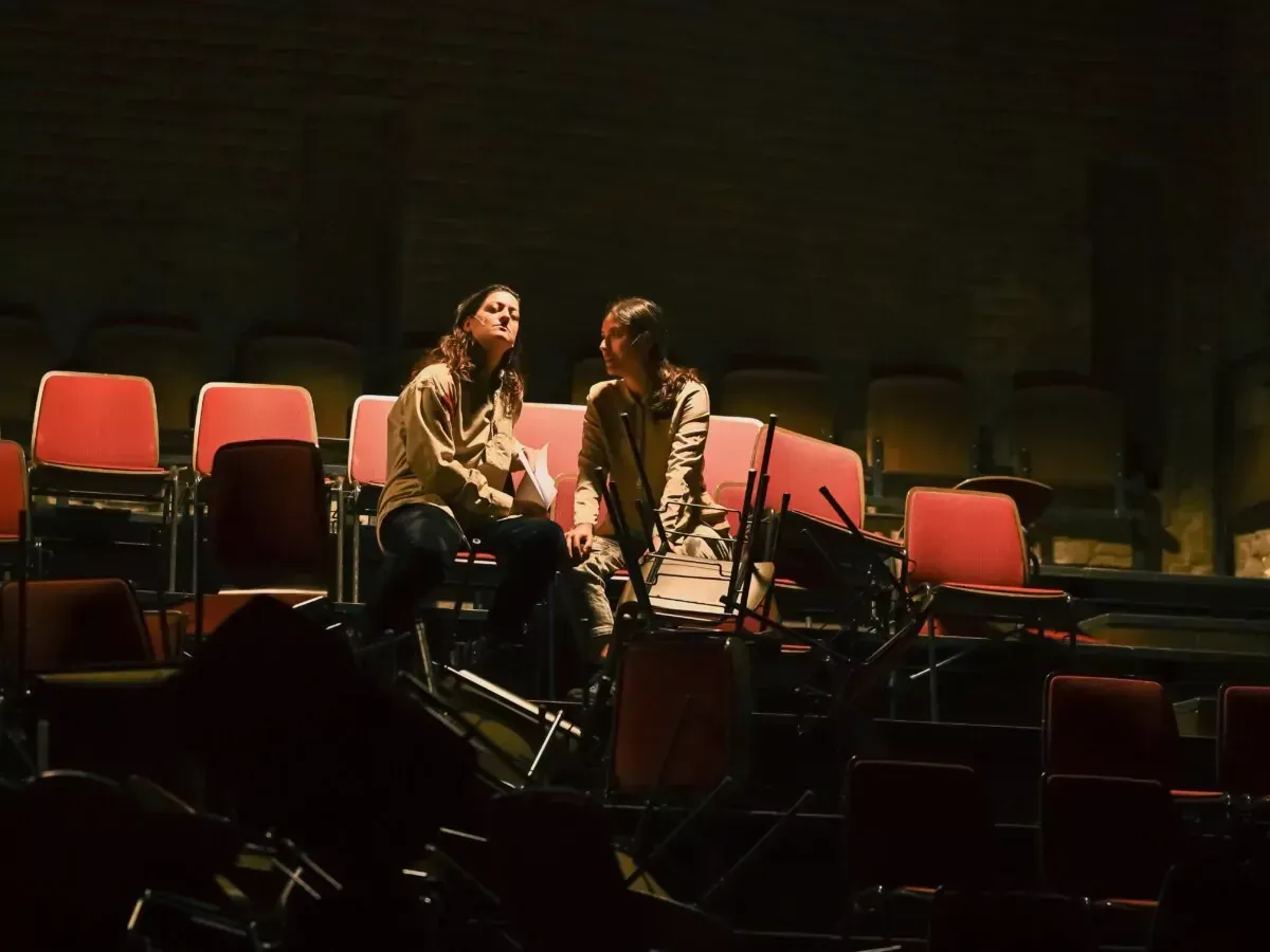 Something is approachinf